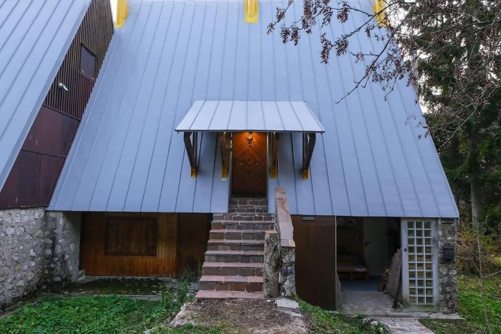 ~Chalet_Rifugio Tra I Boschi~ Селла-Невеа Экстерьер фото